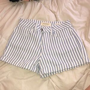 NEVER WARN Pac Sun shorts